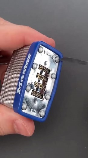 TERRIBLE Master Lock Laminated Combination Lock (Model 179LH)#lockpickinglawyer #foryou