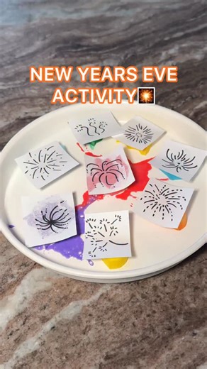 Say goodbye to 2025 and hello to 2026 with SPLAT painting 🤩🎨 It’s the perfect New Years Eve activity to do with the kids! PLUS it’s super easy to set up (find the supplies around the house!) Here’s what you’ll need: 🎨Paint 🎆Tray 🗒️Firework drawings on paper 🧽Sponge 🔨Toy hammer (we used the hammer from our Fix It! Set) • • • #learningresources #learningthroughplay #educationaltoys #newyearseve #kidsactivites | Learning Resources