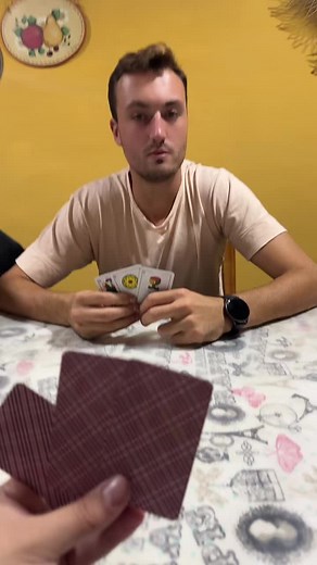 Truco al revés: Magia con cartas ganadoras y juegos de truco