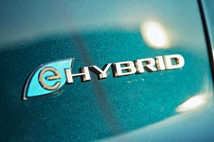 9 Hidden PHEVs: Plug-in Hybrid Electric Vehicles Disguised by Their Model Names