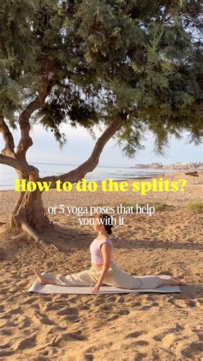 Can’t Do the Splits? This helps me! #yoga #splits #yogaposes #stretching #yogamorning #frontsplits