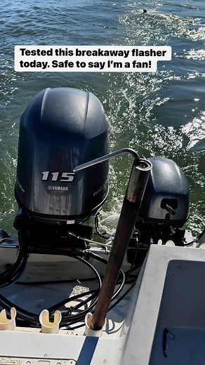 Tried out a breakaway flasher today — no drag once the fish hits, and you really feel every head shake. Makes the fight way more fun! #breakawayflasher #vancouverfishing #fishinglife Njord Gear | Pish On Fishing Adventures