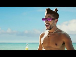 Bad Bunny, Snoop Dogg y Zoe Saldaña Comercial de Corona 2021
