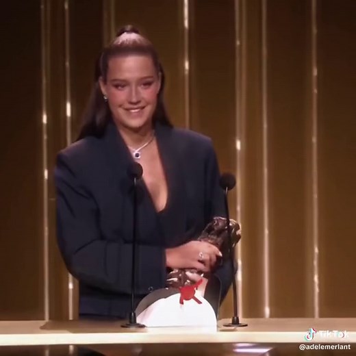 Adèle Exarchopoulos Wins Second César Award | Adele Mon Amour