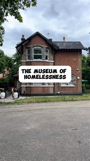 A museum everyone who lives in London should visit: the Museum of Homelessness! It was established in 2015 but recently found a permanent home in Finsbury Park. There’s a link in my bio for the full blog post and how to visit. . . . . #london #londonhistory #livinglondonhistory #londonmuseum #museum | Living London History
