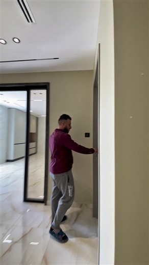 A modern girls’ bedroom designed for comfort and style ✨ Follow for more luxury bedroom designs 🏡 #BedroomDesign #GirlsRoom #furnituredesign #InteriorDesign #HomeInspo