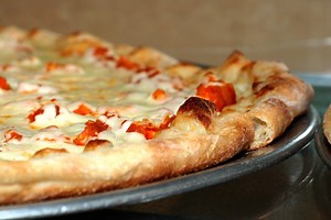 Where Can I Find Stoneham's Best Pizza?