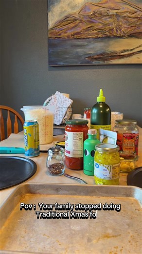 Next year we’re thinking sushi boats & dim sum . #christmas #tt #food #holidays