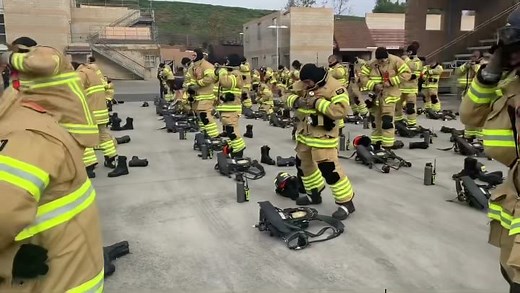 🚨🚒Today the recruits of #OCFA Academy 52 had their first introduction to some of the manipulative skills used during a fire. Recruits practiced donning their Personal Protective Equipment (PPE) otherwise known as turnouts in a timely manner. The trainees also practiced throwing ground ladders against a building. This skill is often utilized to gain access to a residential roof so that vertical ventilation can be performed. | Orange County Fire Authority