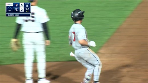 Jett Williams' three-hit, three stolen base game