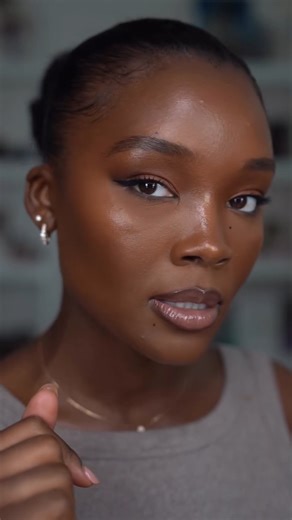 Too Faced Cosmetics on Instagram: "Meet @melinda_melrose's new glow essential: Born This Way Super Glow ✨ This multi-use highlighting skin enhancer is formulated with 80% skincaring ingredients, including a nourishing complex of 12 emollients + hyaluronic acid for a hydrated, luminous complexion! #regram #toofaced #tfcrueltyfree"