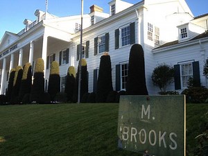 On Location: Burger Bash and the Mansion at Culver Studios