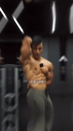 100% shredded #musclemodel #pecs #posing #physique #shredded #trainhard #bicepslover #sixpack #abs #asmnsounds #satisfyingvideos #satifying #satisfaction #fyp #reels #adsonreels #viral #reelsfb #OMG | Athletic Star