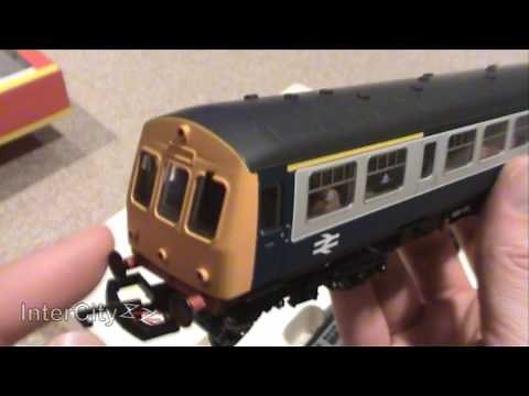 Opening the class 101 DMU from Hornby