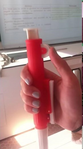 TP SVT Spécialité Spectroscope à main