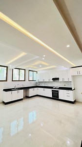 Le projet « LES SAPINS D’OR « : une résidence haut standing sur 📍Casablanca - Sidi maârouf , un endroit calme et securisé , avec un empalcement idéal proche de toutes comoditées . Nos immeubles vous propose des Appartements de haute qualité avec la superficies de 70 m2 56 m2 ( 2 chambre ) et des Duplex de 135 m2 150 m2 ( 3 et 4 chambres ) . (CELLE-CI EST UNE DUPLEX DE 135 m2 ) 📢Caractéristiques : ✅Finition de haute qualité ✅100% déclaré ✅Livraison imediate ✅2 façade très bien ensoleillé ✅2 app