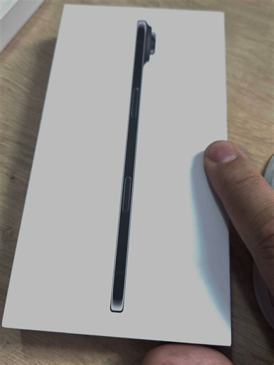 Unboxing iPhone Air 2026: Conteúdo da Caixa e Primeiras Impressões