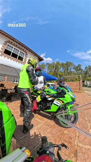 Neste domingo, teremos curso de pilotagem esportiva no Autódromo Capuava em Indaiatuba-SP