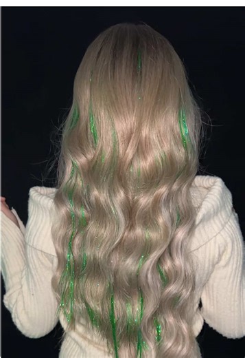 Quick Hair Tinsel Tips for Special Events