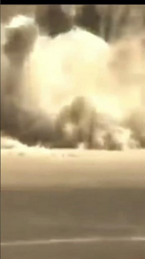 フリー素材爆発音 使わしていただきました。