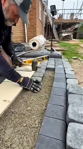 The right way to install tiles neatly.