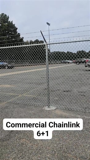 6 1 Commercial Chainlink Galvanized #1fencecompanyintheworld #lynchslawnandfencellc #dontgetcaughtwithyourfencedown #fencebuilding #fencecontractor #fenceinstallation #commercialfencing #chainlink #fencecontractor #youcallwecome #bossiercityfencing #shreveportfence #backyard #youchoosetolose | Lynch's Lawn & Fence LLC