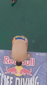 🚨 HANDSTAND 🤸🏻‍♂️ 🚨 CUANTOS METROS DE ALTURA?? HOW MANY METERS??? #redbullcliffdiving | Carlos Gimeno