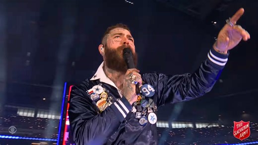 Post Malone Honors Late Cowboys Player During Thanksgiving Halftime Show