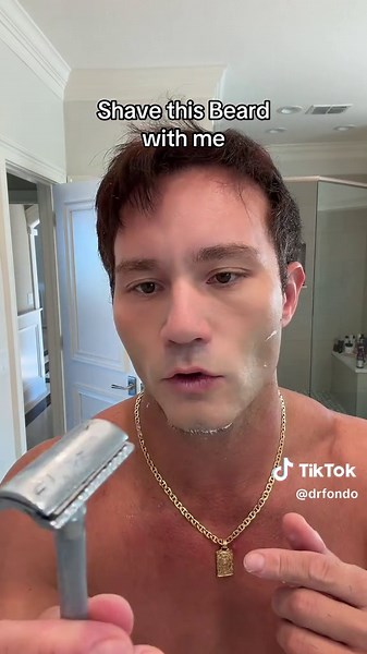 Achieve a Clean Shaven Look Like a True Gentleman