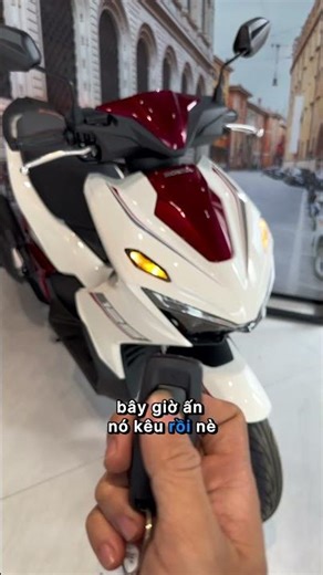 Instructions on how to fix a Honda Smartkey that is not making a sound.