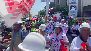 Mining law sparks massive strikes and blockades in Peru