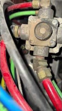 Freightliner cascadia engine fan stuck on and it’s spinning when the ignition switch on