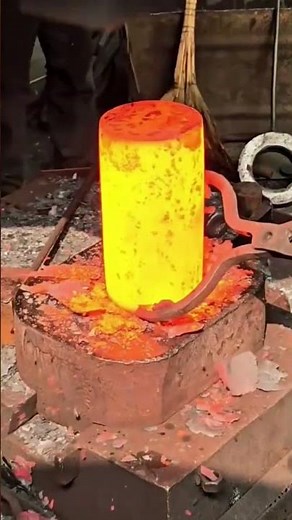 Powerful Hot Metal Forging Process #ForgingMachine #MetalIndustry #FactoryWork