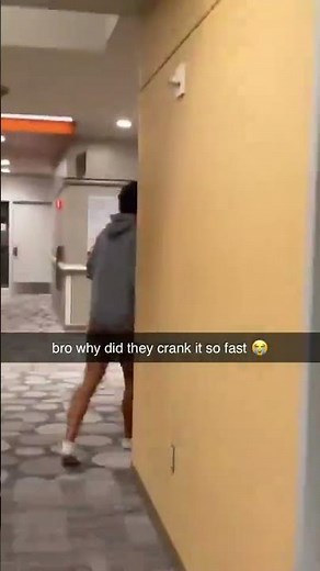 Real life maze runner 😅 (via schmookies/TT)