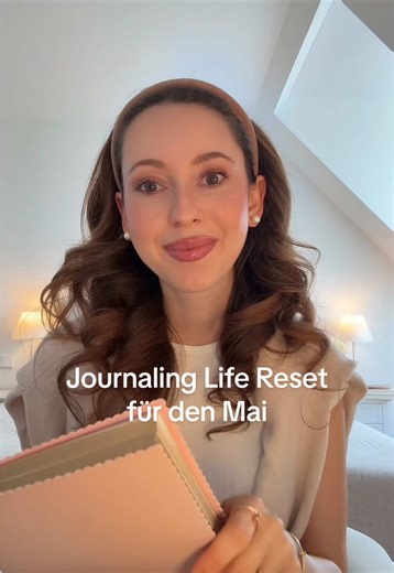 Bevor der Mai beginnt: Mach diesen Life Reset mit mir 📝 8 Journaling prompts, die mir am Monatsende Klarheit, Fokus und so viel Motivation geben. Perfekt für journaling Anfänger und einen journaling life reset 🤍 journalst du schon? #journaling #journalingaesthetic #lifereset #mai #may