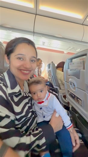 Yuvaan ki First Flight ✈️ 🥰 #kanikaranavlogs #kanikarana #baby #couple #flight