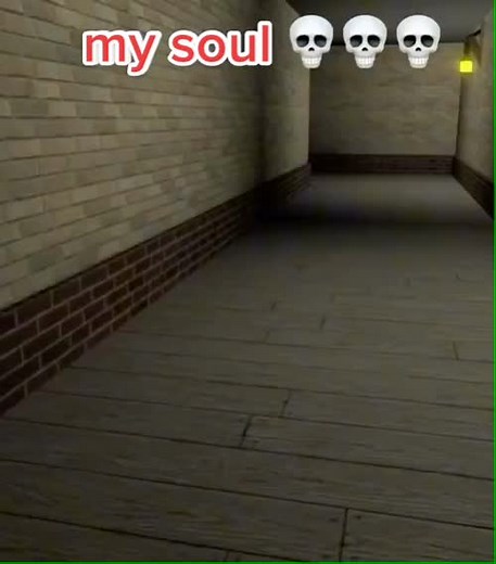 #jumpscare#funny#unexpected I though it was a real player just /e waving 😭😭