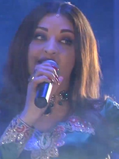 New Pashto Song by Ghezaal Enayat