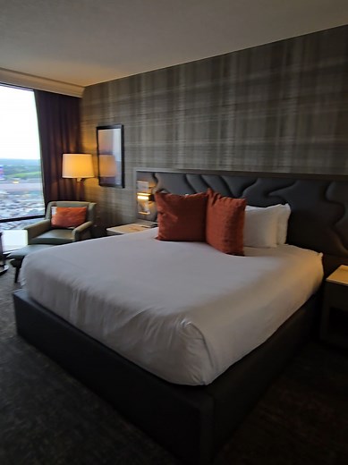 Experience Luxury at WinStar Spa Tower Room 41611