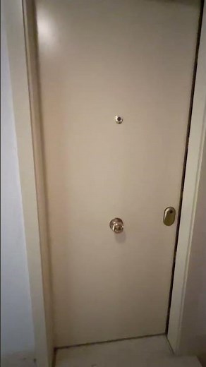 Instalación puerta blindada. #parati #home #nuevo #puertas