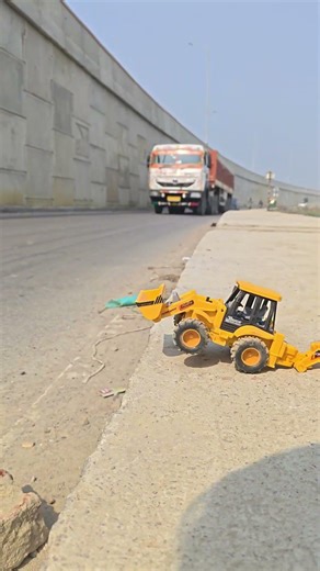 remote control JCB 2 kg firing and dumper truck incoming in the JCB accident in#viral #shortsfeed