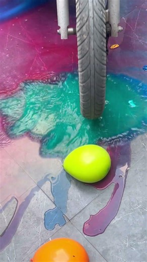 Coloured balloons breaking by bike crushing crunchy & soft things #shorts #asmr #experiment #balloon