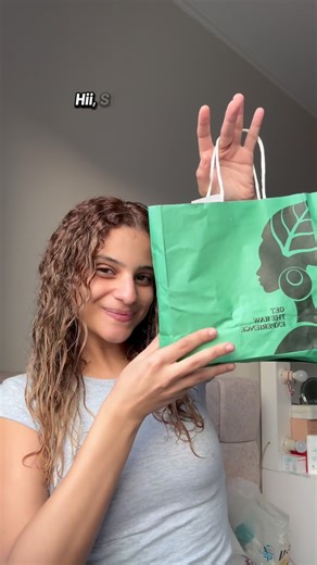 🇲🇦🇪🇬 on Instagram: "Used the Raw African shea line for the first time and my hair never felt softer 🥹✨"