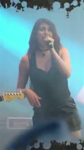 Strange kind of women - live at Festibarock’in - Montherme 2025