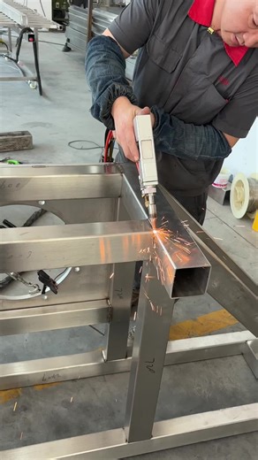 2000 Watt Handheld Laser Welding Machine Overview