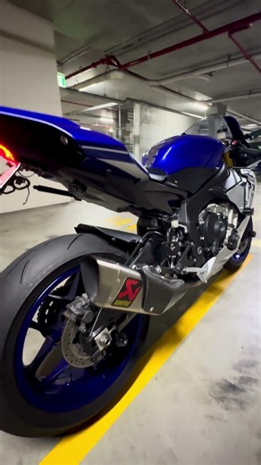 One cold start and I remember why I’ll never sell my R1 😮‍🔥