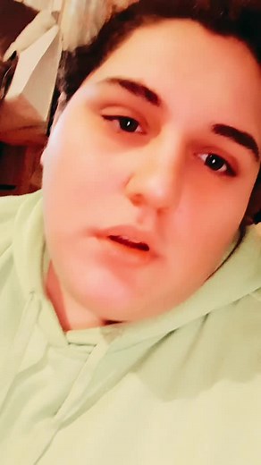 Video di Vanessa♡Alessia (@vanessa.alessia) con suono originale - lacalabrese81