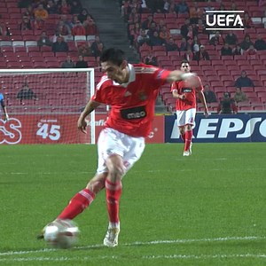 Nutmeg 🤩 Rabona finish 🤯 🇦🇷 Outrageous from Ángel Di María, #OTD in 2009 🔥 #UEL | UEFA Europa League