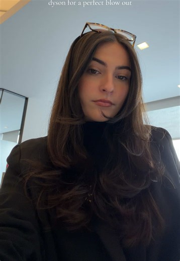 Achieve a Perfect Blowout with Amika Thermal Brush