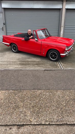 🎉 Our New Competition Has Just Launched! 🔥 𝗘𝗔𝗥𝗟𝗬 𝗕𝗜𝗥𝗗 – 𝟭𝟱% 𝗢𝗙𝗙! Use code TRIUMPH15 at checkout. ➡️ ese.md/1969triumphvitessemk2 We’re excited to present this stunning 1969 Triumph Vitesse Mk2 Convertible in Triumph Pimento Red — UK RHD, matching numbers, eager 2-litre straight-six, fresh repaint, and charming original interior details. Enter now for your chance to WIN! ⭐ 2-litre straight-six ⭐ Triumph Pimento Red — fresh repaint ⭐ New 4-speed gearbox ⭐ Mk2 with Rotoflex rear sus